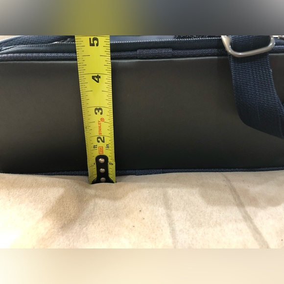 TUMI Tech bag Navy  multiple carry - Picture 7 of 16